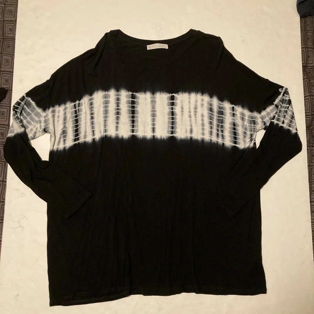FSL Apparel tie dye top